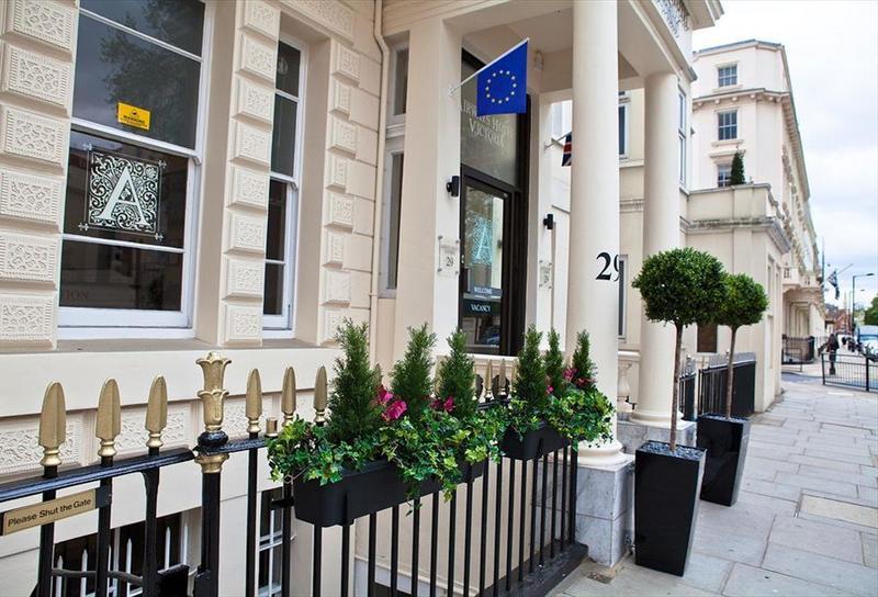 Sidney Hotel London-Victoria Εξωτερικό φωτογραφία